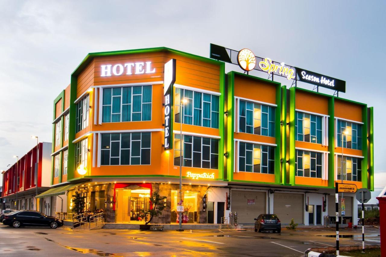 Spring Season Hotel Muar Exterior foto
